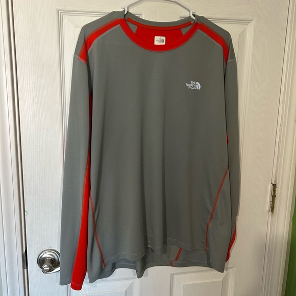 THE NORTH FACE Men’s Flash Dry long sleeve. Size XL. Gently pre-worn. - Picture 1 of 8